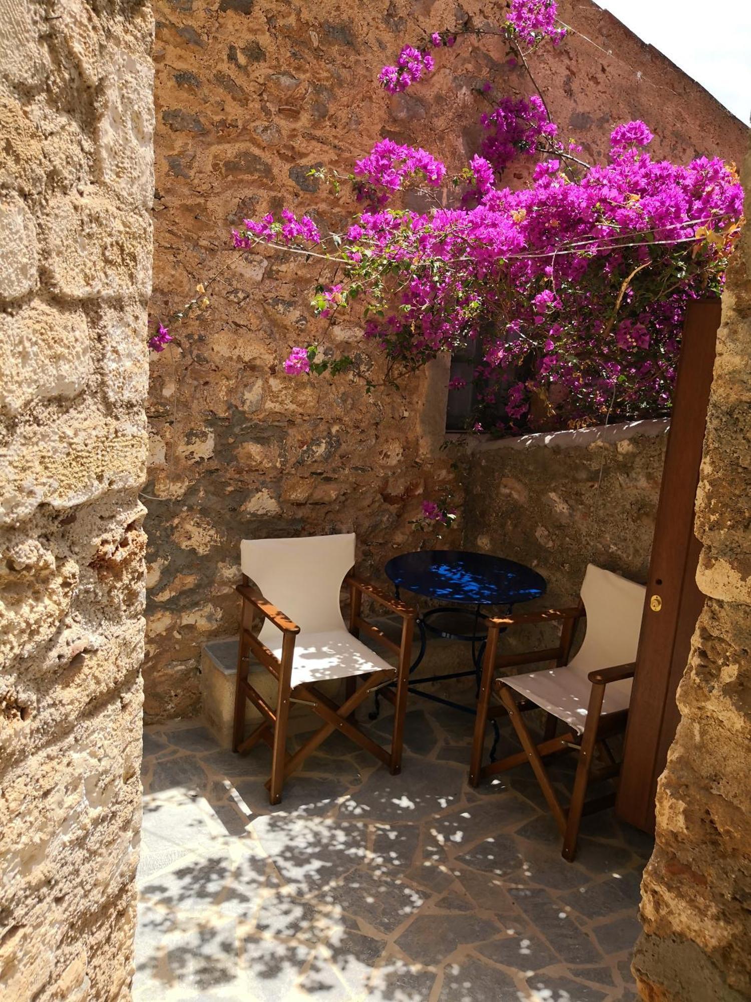 Kissamitakis Guesthouse Monemvasia Extérieur photo
