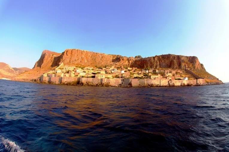 Kissamitakis Guesthouse Monemvasia Extérieur photo